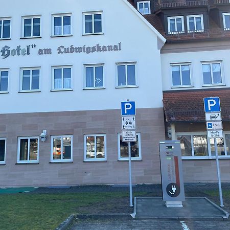 Hotel Am Ludwigskanal Wendelstein Exterior photo